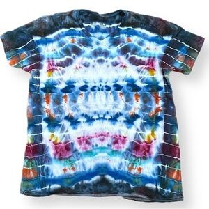 Hand tie dyed tshirt cosmic egg psychedelic kaleidoscope vneck 2XL blue